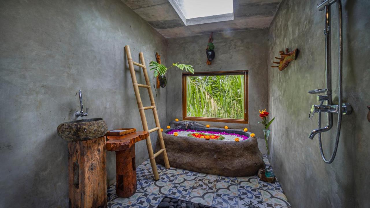 Iyume Villas Тегаллаланг Экстерьер фото