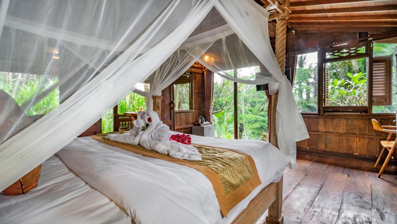 Iyume Villas Тегаллаланг Экстерьер фото
