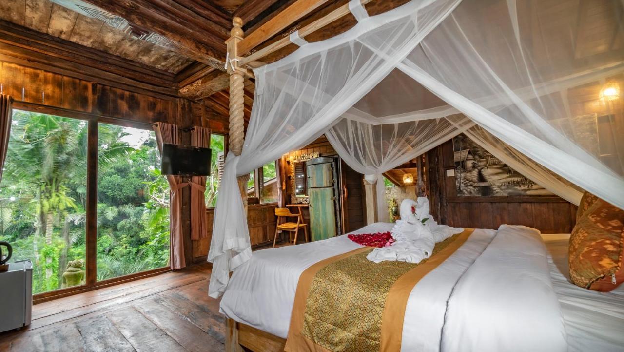 Iyume Villas Тегаллаланг Экстерьер фото